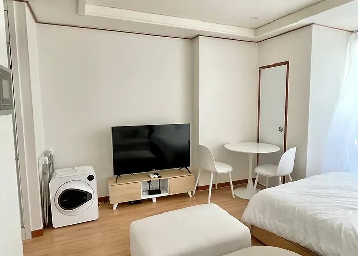 Apartment Sinsa