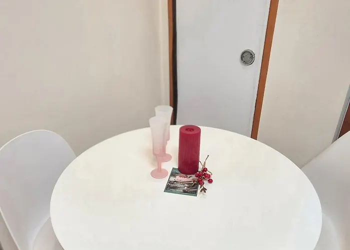 Sinsa Apartment